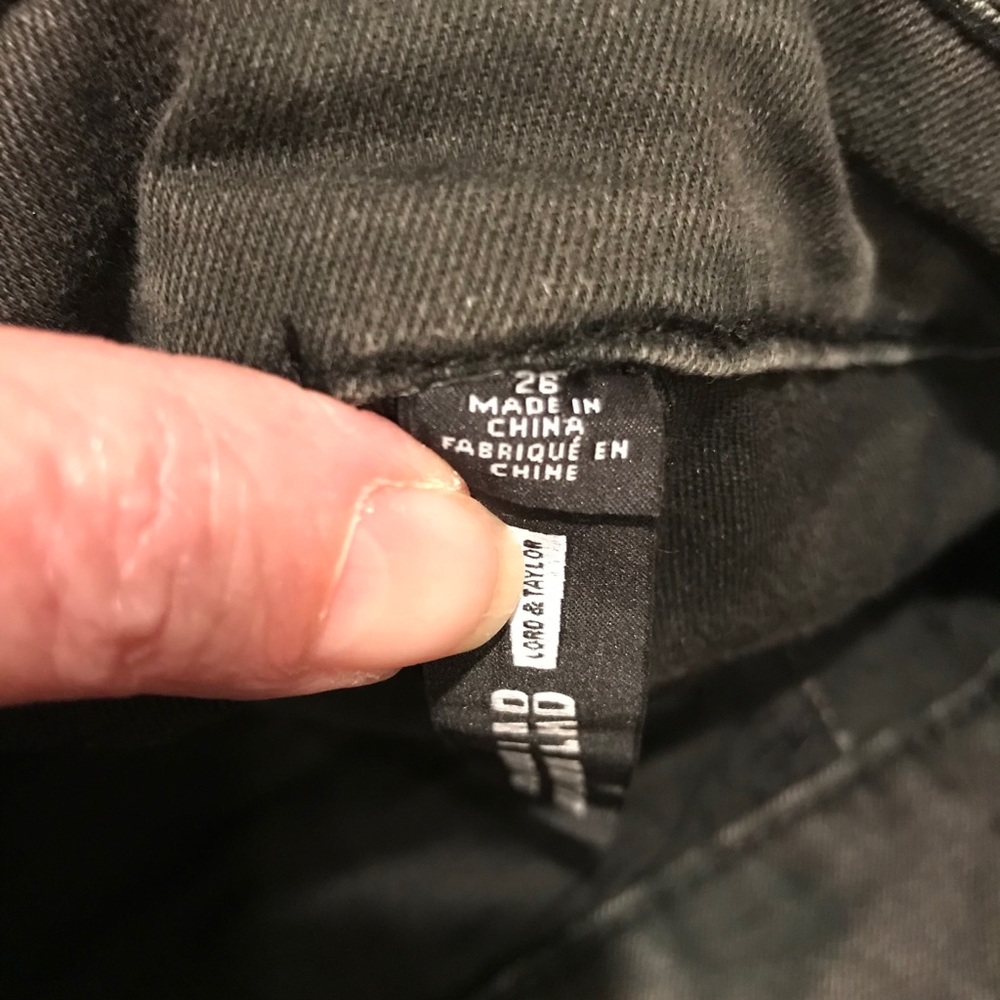 Camouflage Pattern Jeans By Design Lab Size 26 - image 4